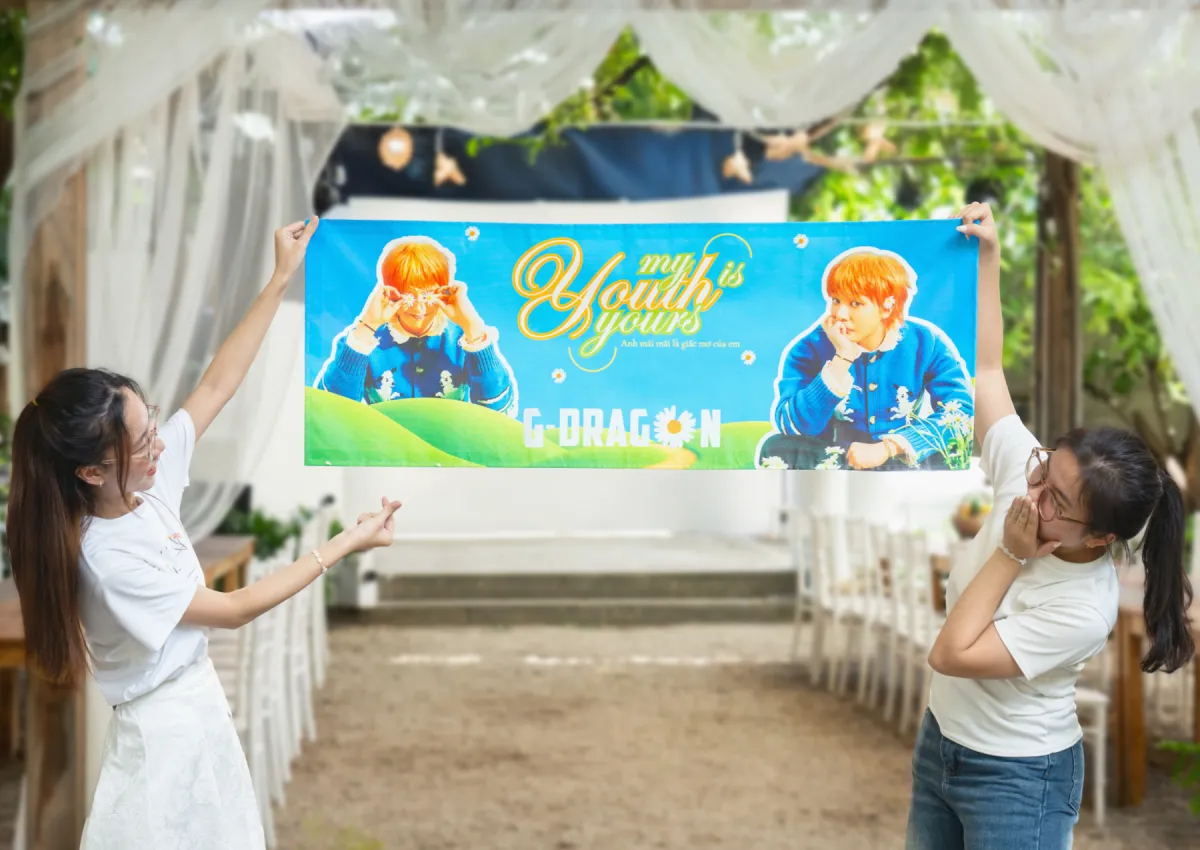 Hướng dẫn tự thiết kế Banner cổ vũ cầm tay đẹp, độc đáo, nhanh, miễn phí tại Penci